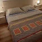Oaza Kraj Jezera, App Nika