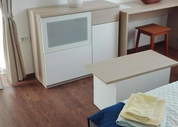Oaza Kraj Jezera, App Nika * Tribalj (Primorsko-Goranska)