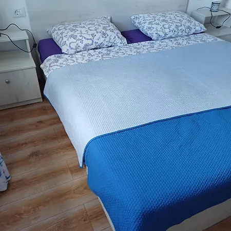 Apartman Oaza Kraj Jezera, App Nika