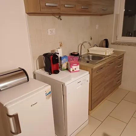 Oaza Kraj Jezera, App Nika Apartment
