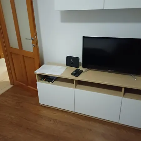 Oaza Kraj Jezera, App Nika Apartment *