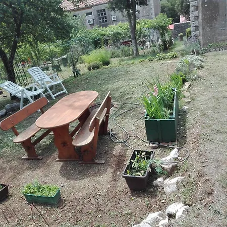 Apartment Oaza Kraj Jezera, App Nika