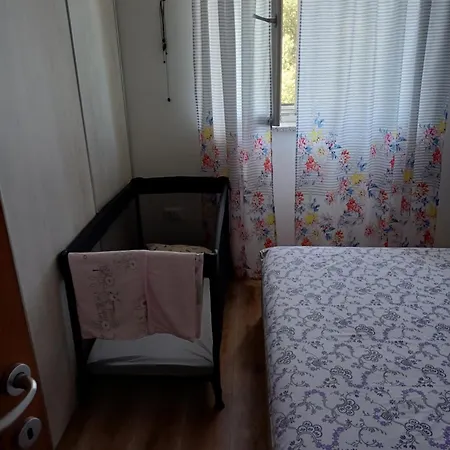 Oaza Kraj Jezera, App Nika *