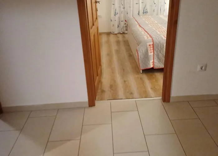 Oaza Kraj Jezera, App Nika Tribalj (Primorsko-Goranska)